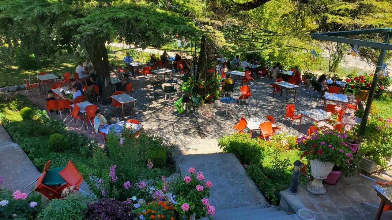 Alvero Hotel Përmet エクステリア 写真